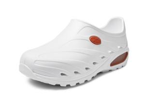 White Washable Dynamic Nursing Clogs